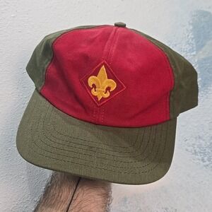 Boy Scouts BSA Baseball Cap S/M Red Green Embroidered Fleur de Lis Snapback‎ USA